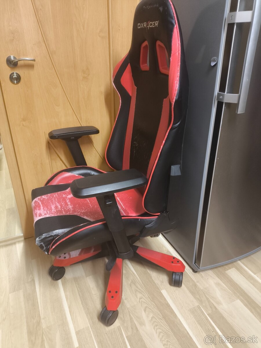 Dxracer červena KING SERIES +vankusik na hlavu a bedrovy