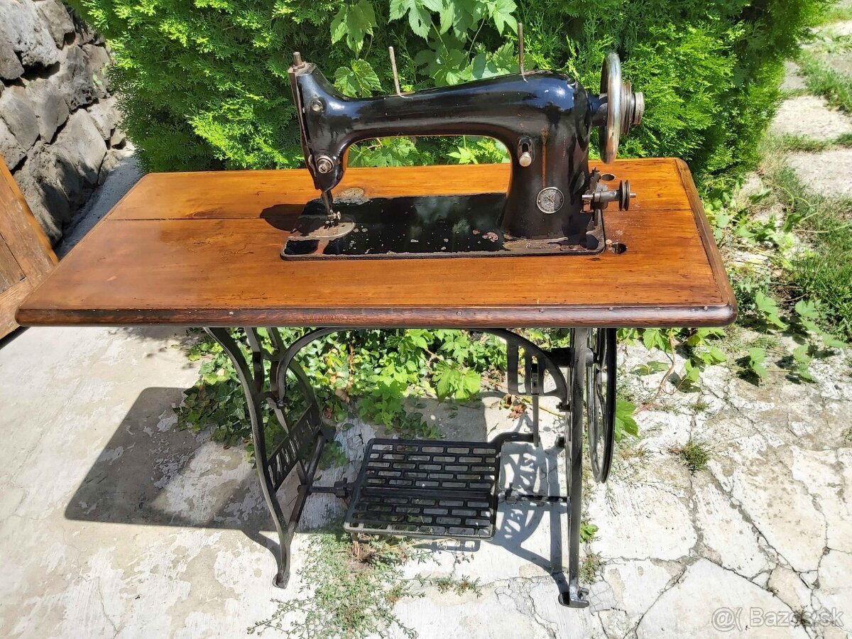 Šijací stroj Veritas