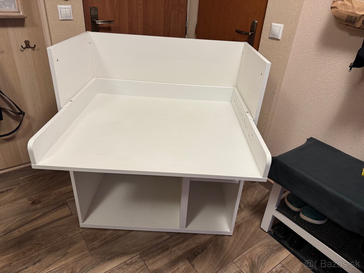 Predám prebaľovací pult/detský stôl