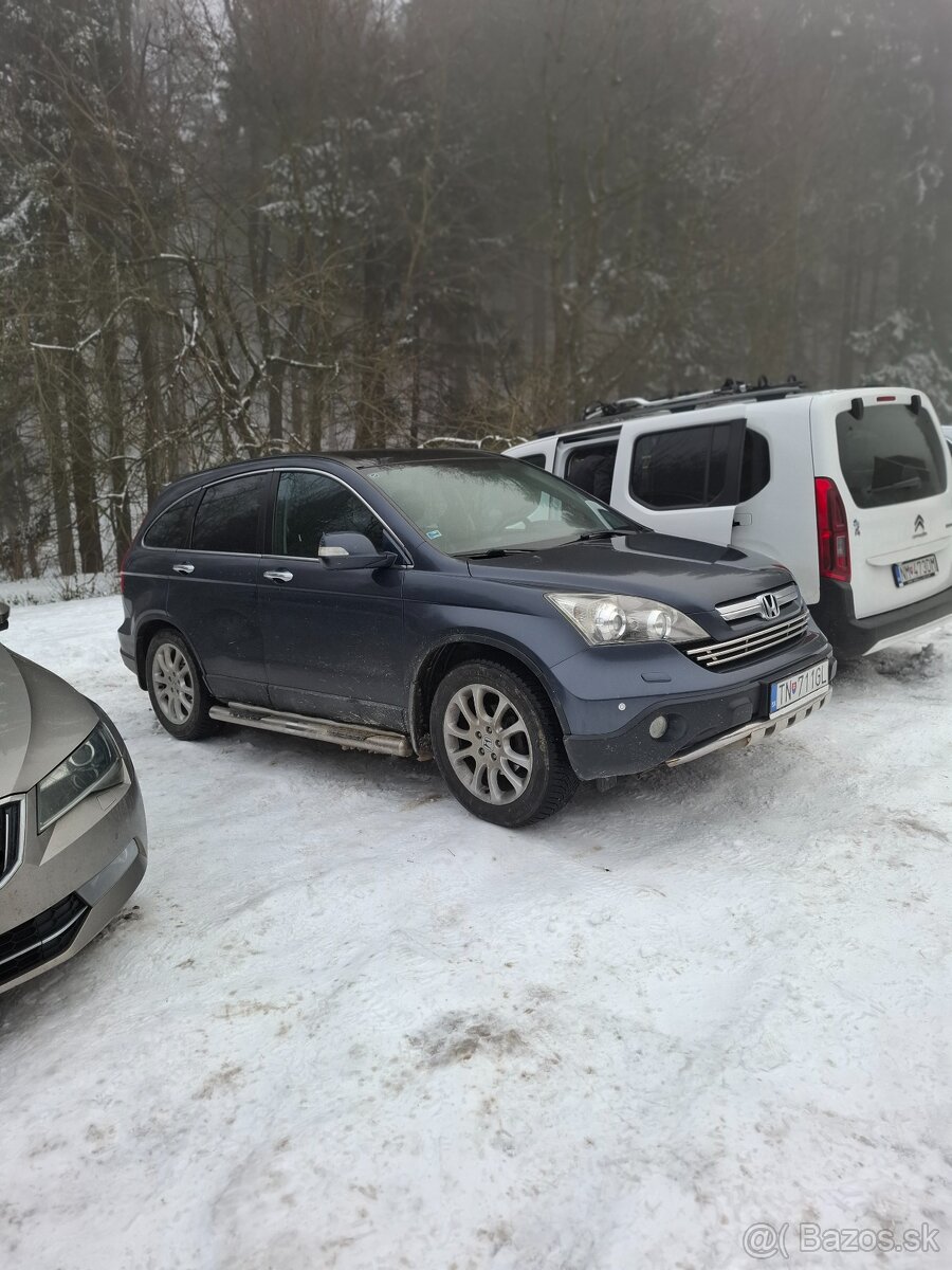 Predam honda crv r.v.2007
