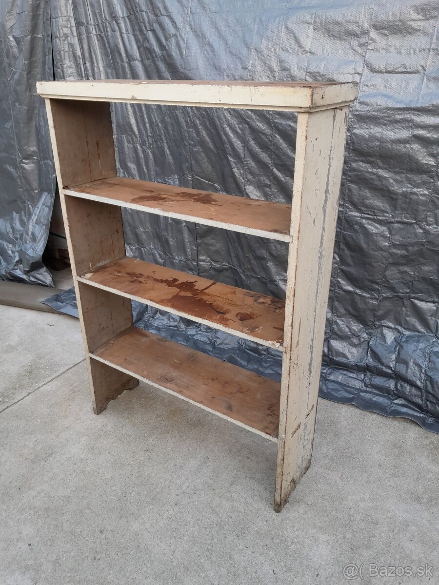 Predám starú drevenú poličku