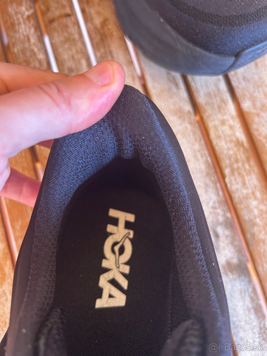 Hoka bondi 9