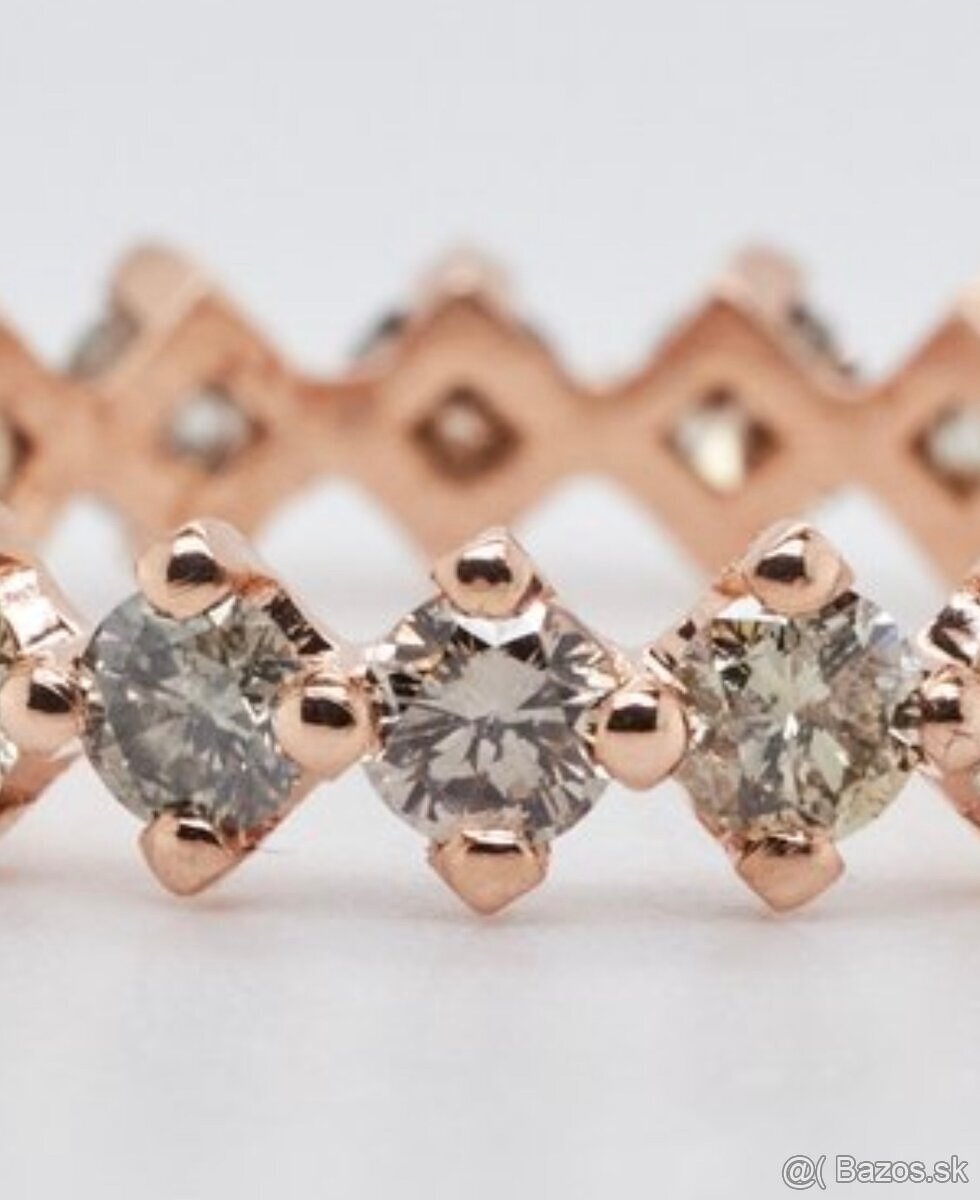 Zlatý prsteň s diamantami 1,40 karátov