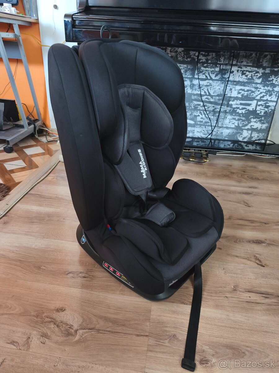 Autosedačka mama kiddies - máličko používaná