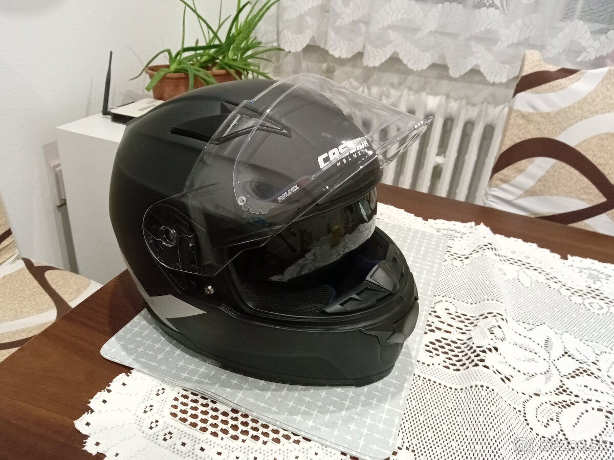 prilba,helma Cassida vel.M,FLY,MT vel.M,L,XL,LS2 vel.M,L