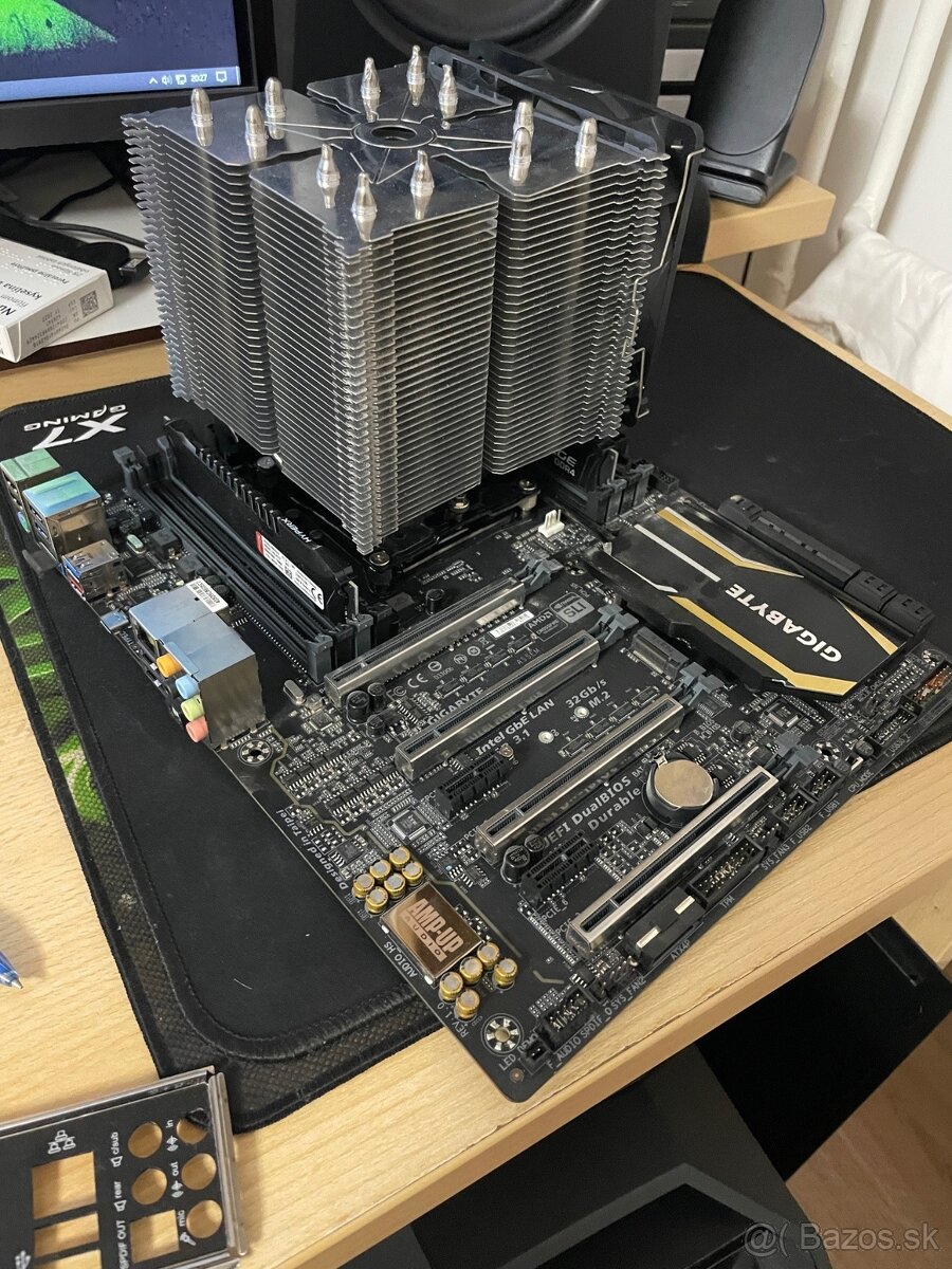 Základná doska Gigabyte X99, procesor Intel i7 6800K, pamäte