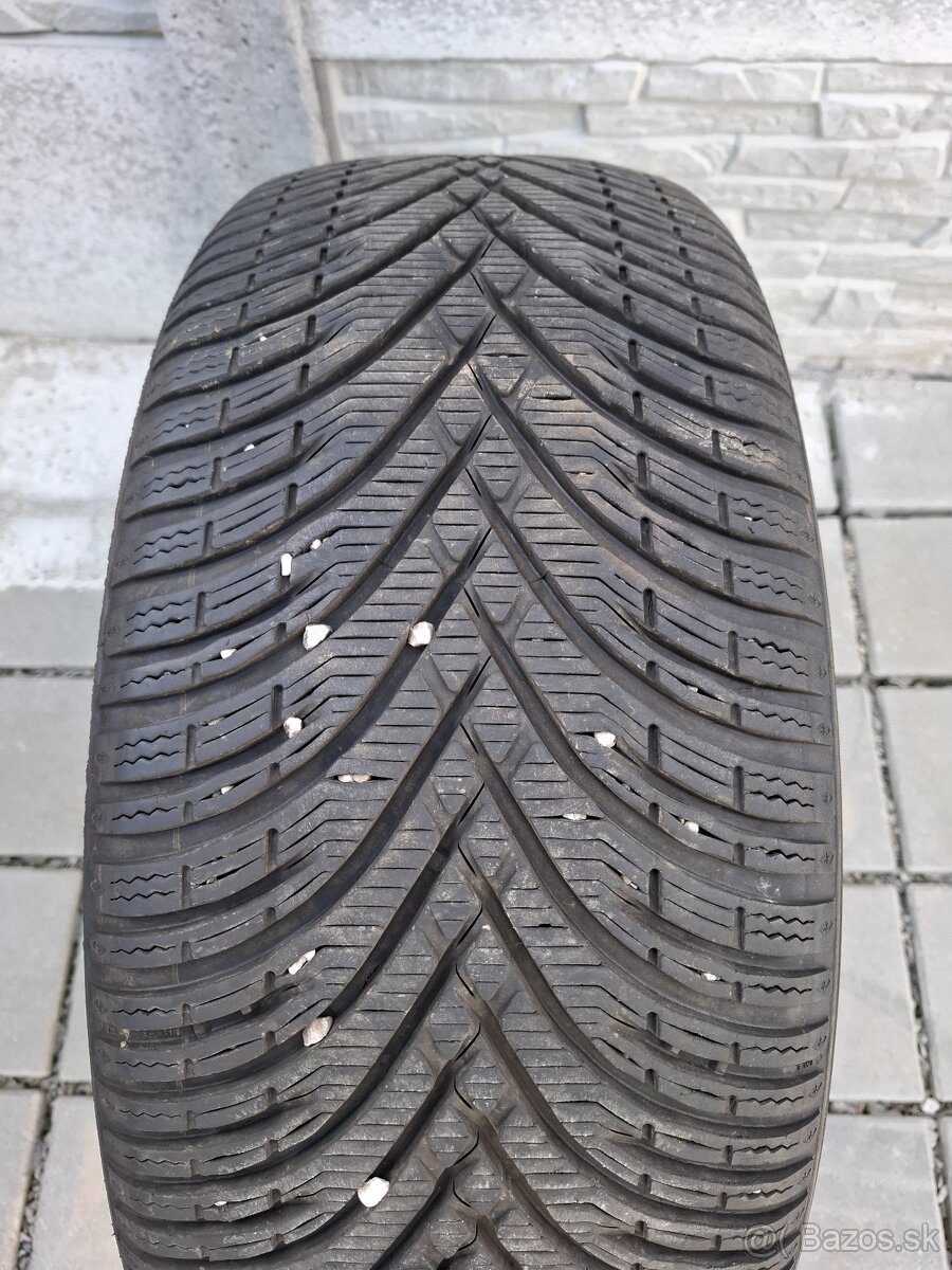 235/55 R17 zimné pneumatiky KLEBER