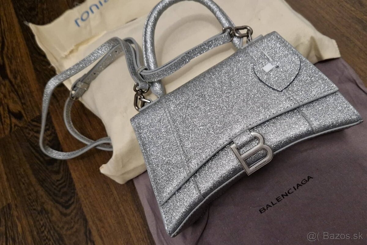 Nová luxusná kabelka Balenciaga silver