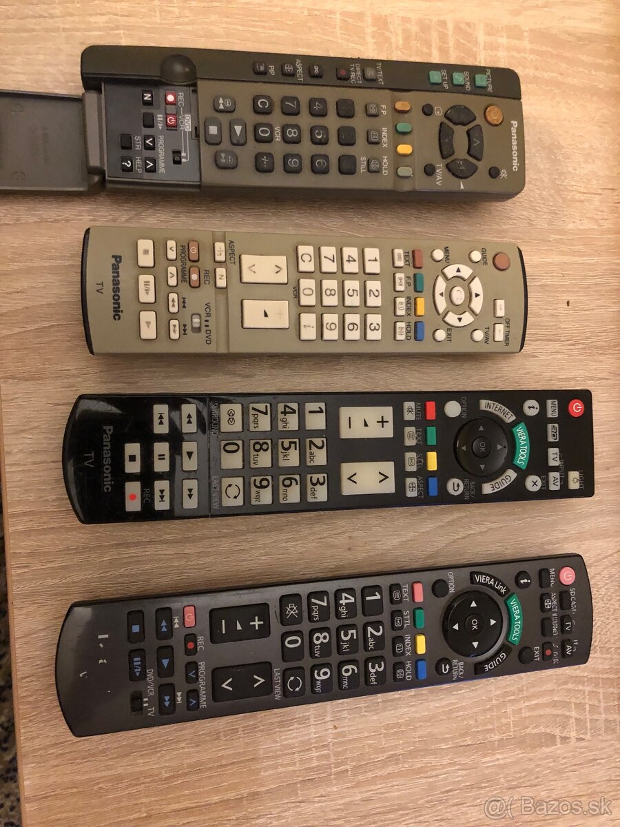 Diaľkové ovládače Panasonic predám za 10e