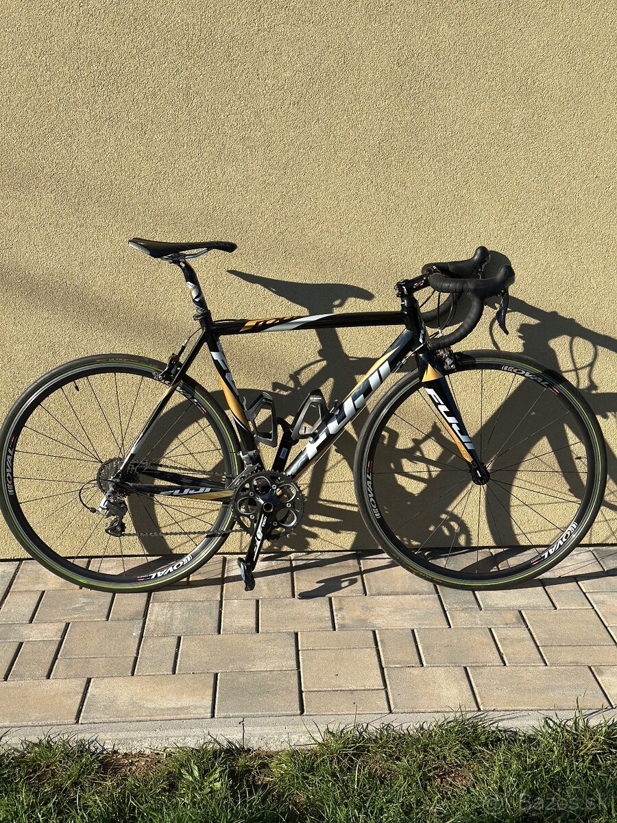 Fuji Roubaix, Ultegra, Veľkosť M - 54