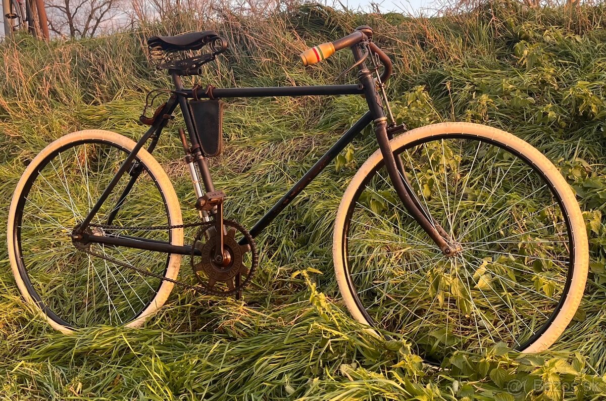 Historický pánsky bicykel Britannia- 1920