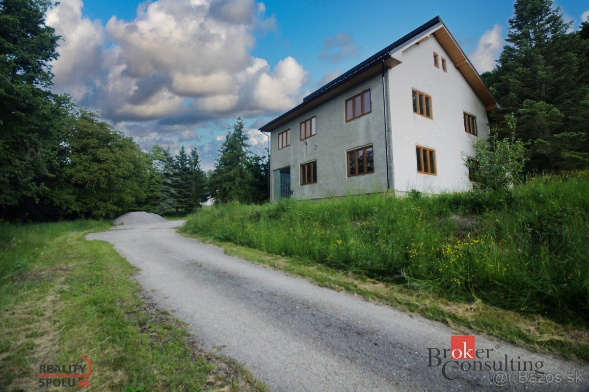 Apartmánový dom v Jedľových Kostoľanoch