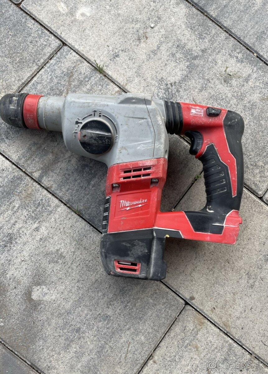 Milwaukee HD18 HX