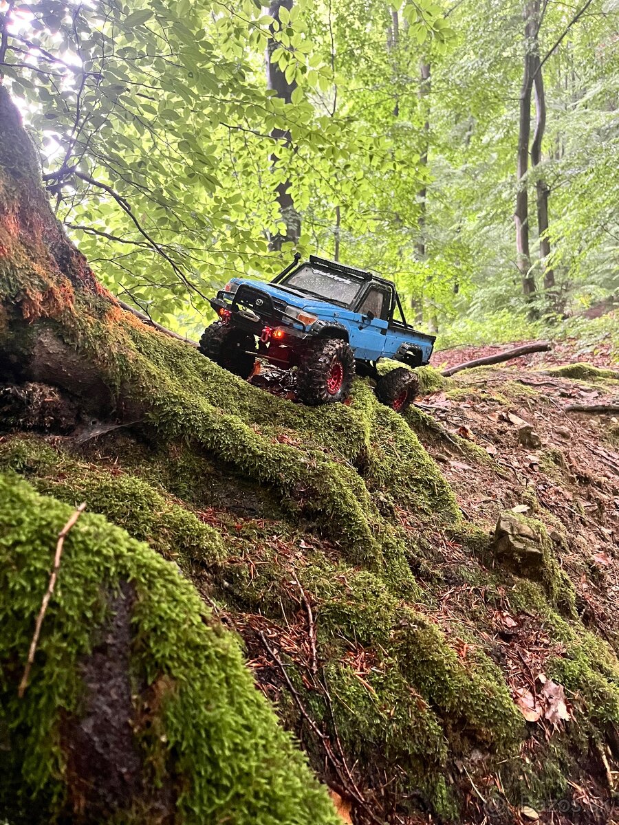 RC 1:10 Toyota SCX10 II