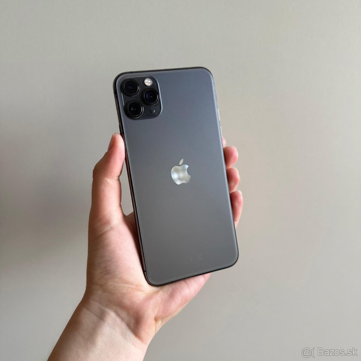 Predám Iphone 11 Pro max 256 Gb, ako nový