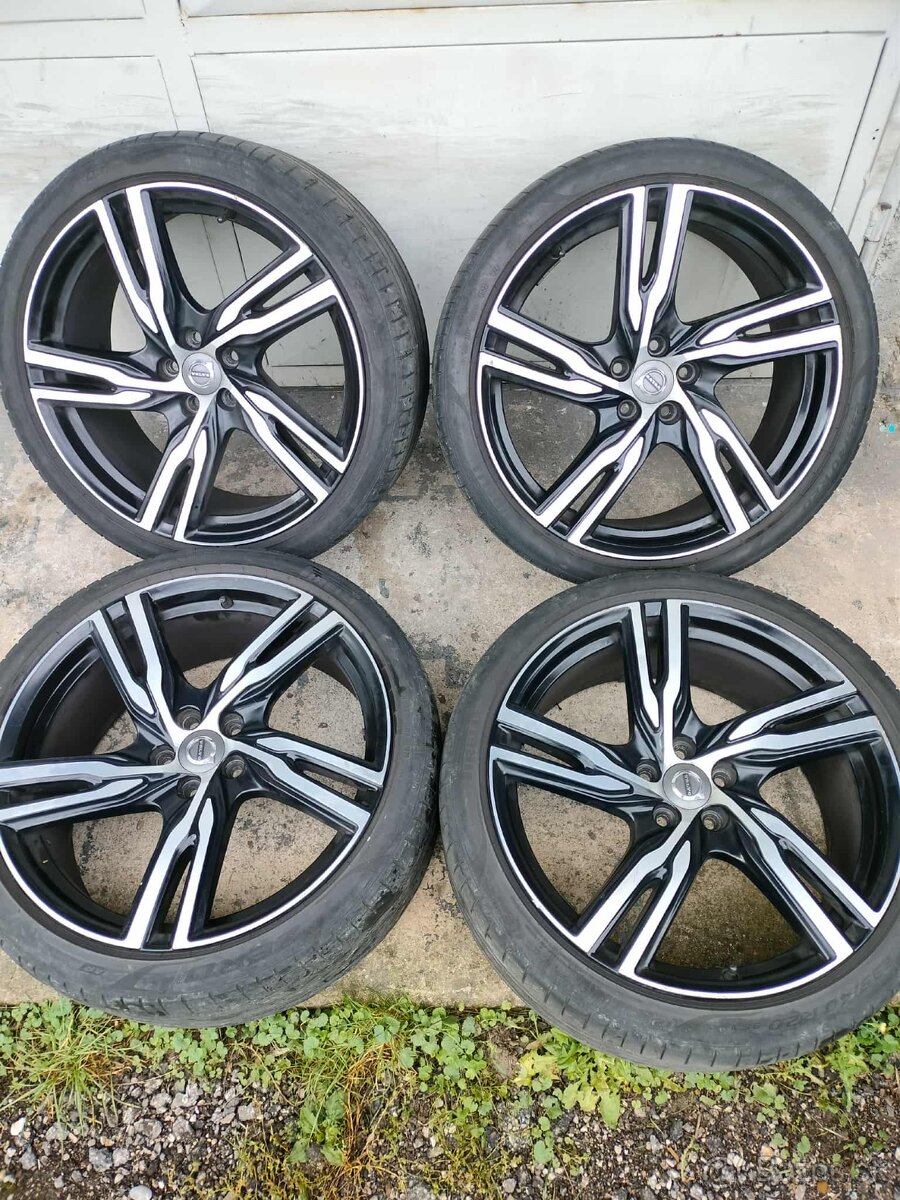 4ks alu disky orig. Volvo 5x108 r20