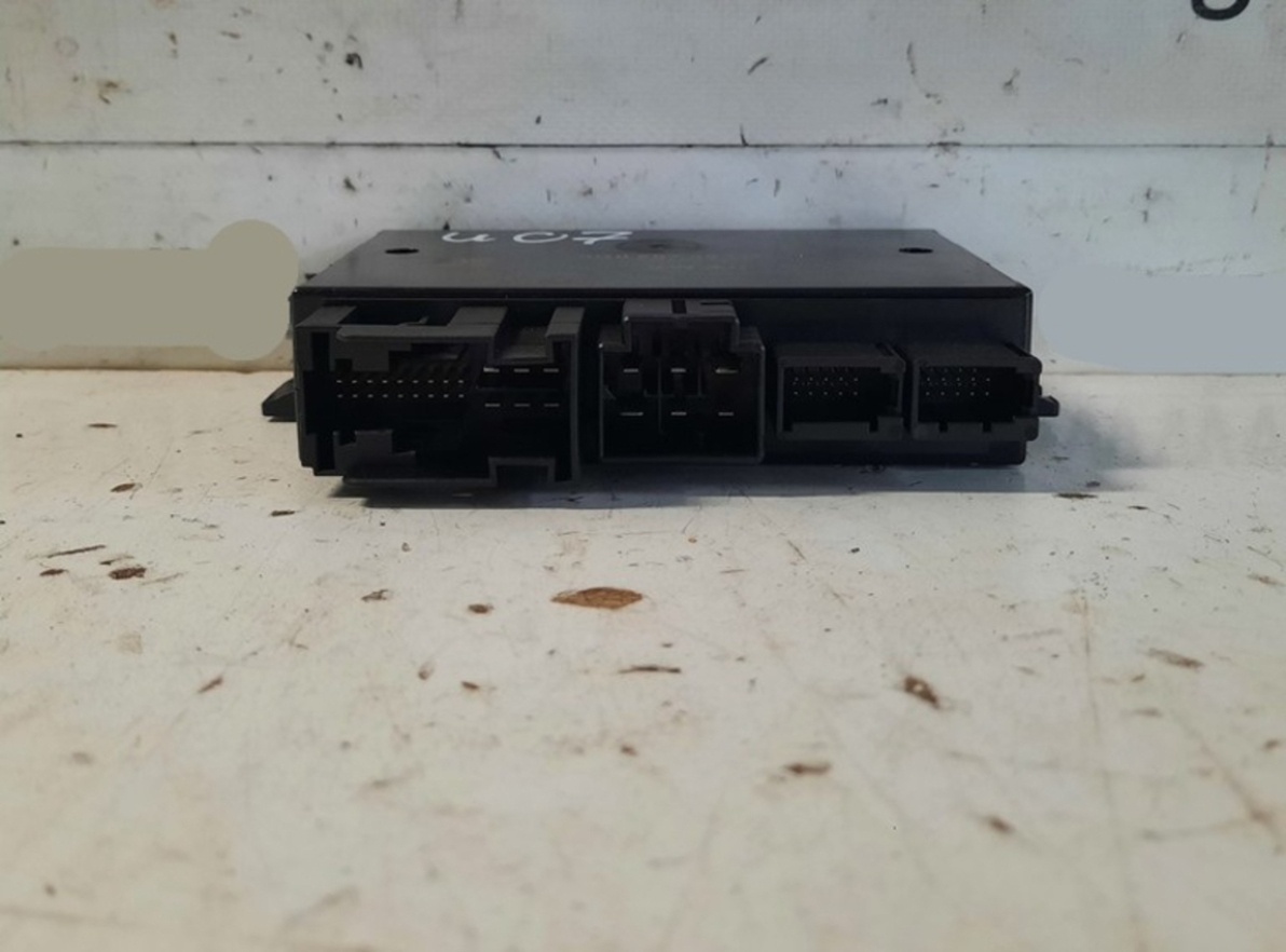 Riadiaca jednotka prívesu Volkswagen Passat B8 5Q0907383N