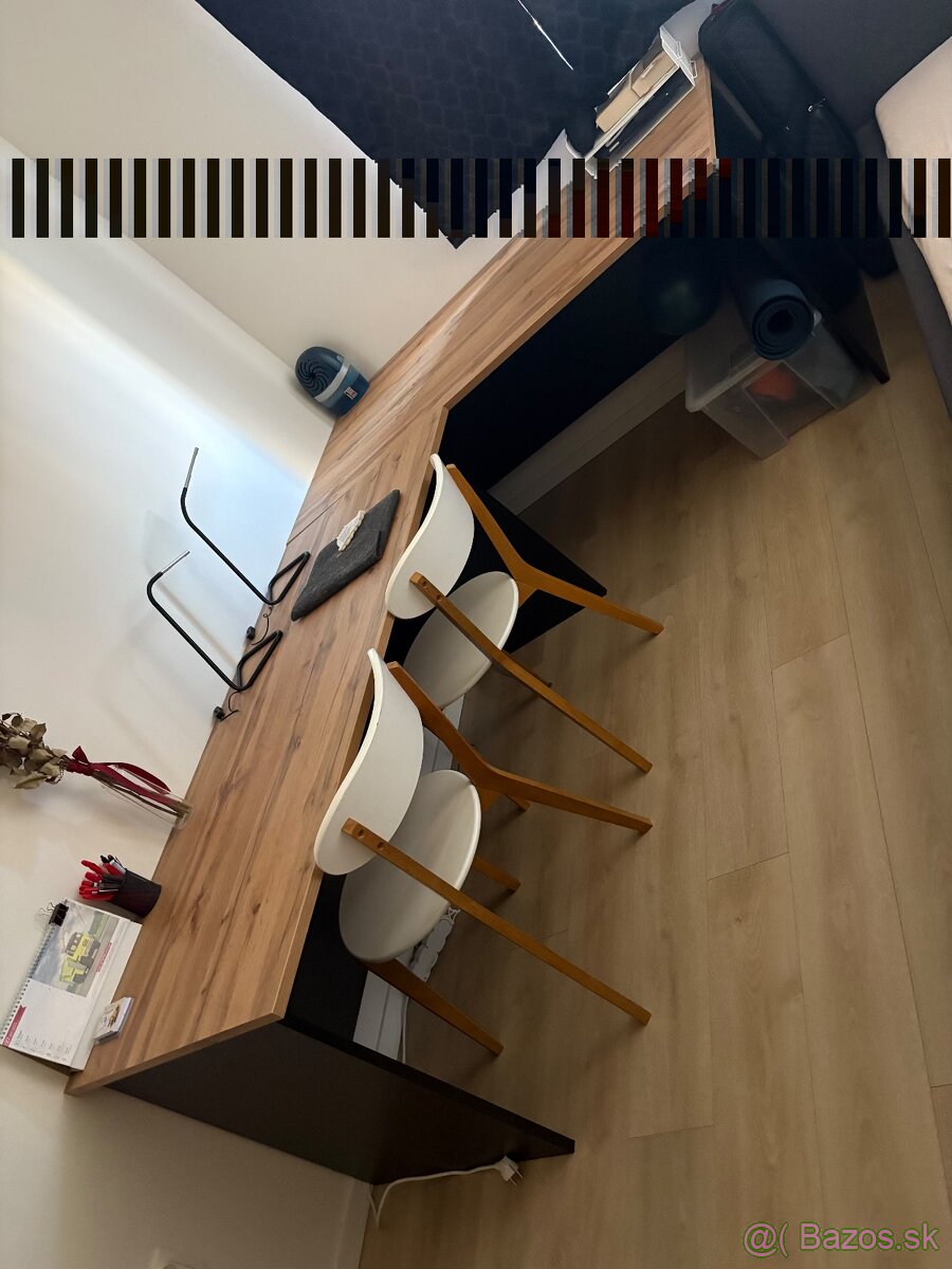 Stol(y) do študovne alebo destkej izby