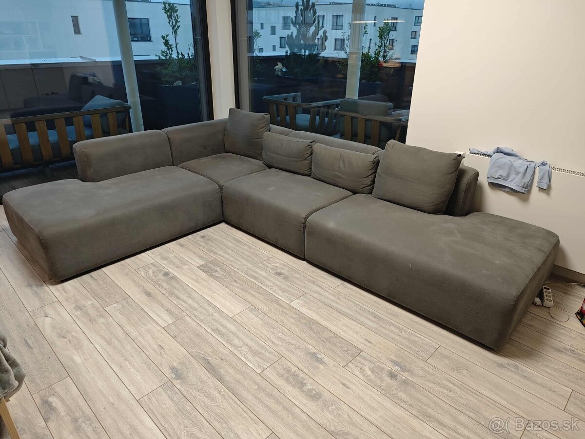 Modulárna sedačka HAY mags 320 x 220 cm