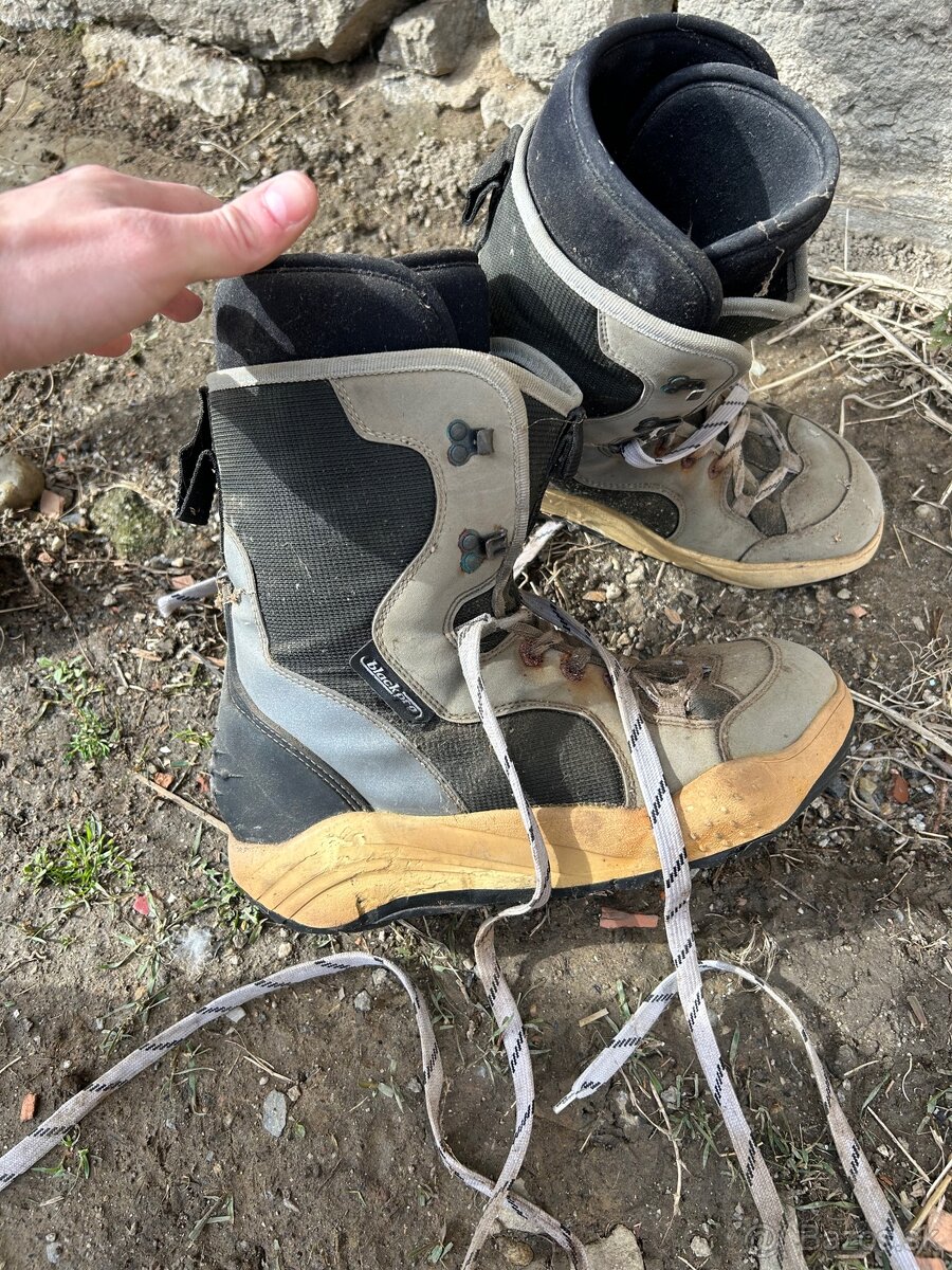 Snowboard obuv velkost 43,