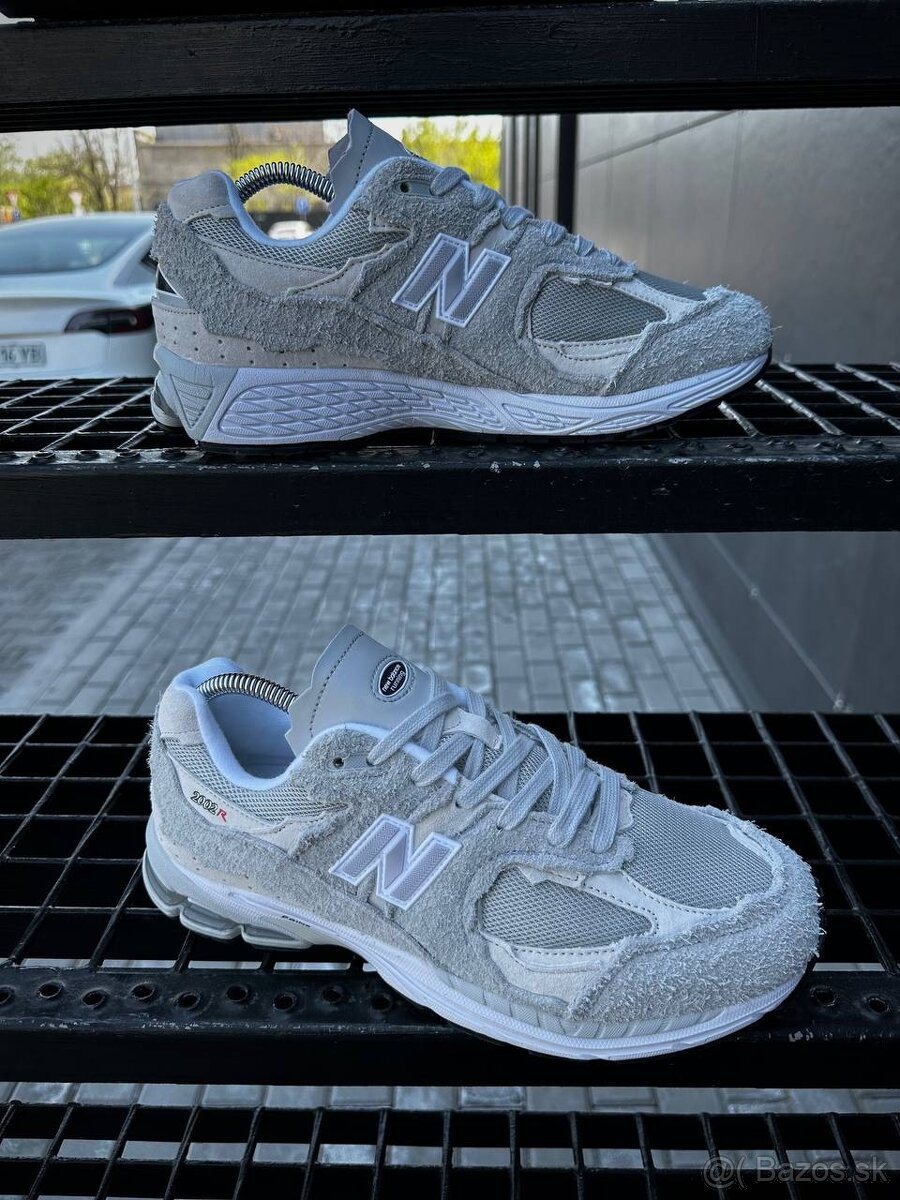 NB 2002R protection pack light gray