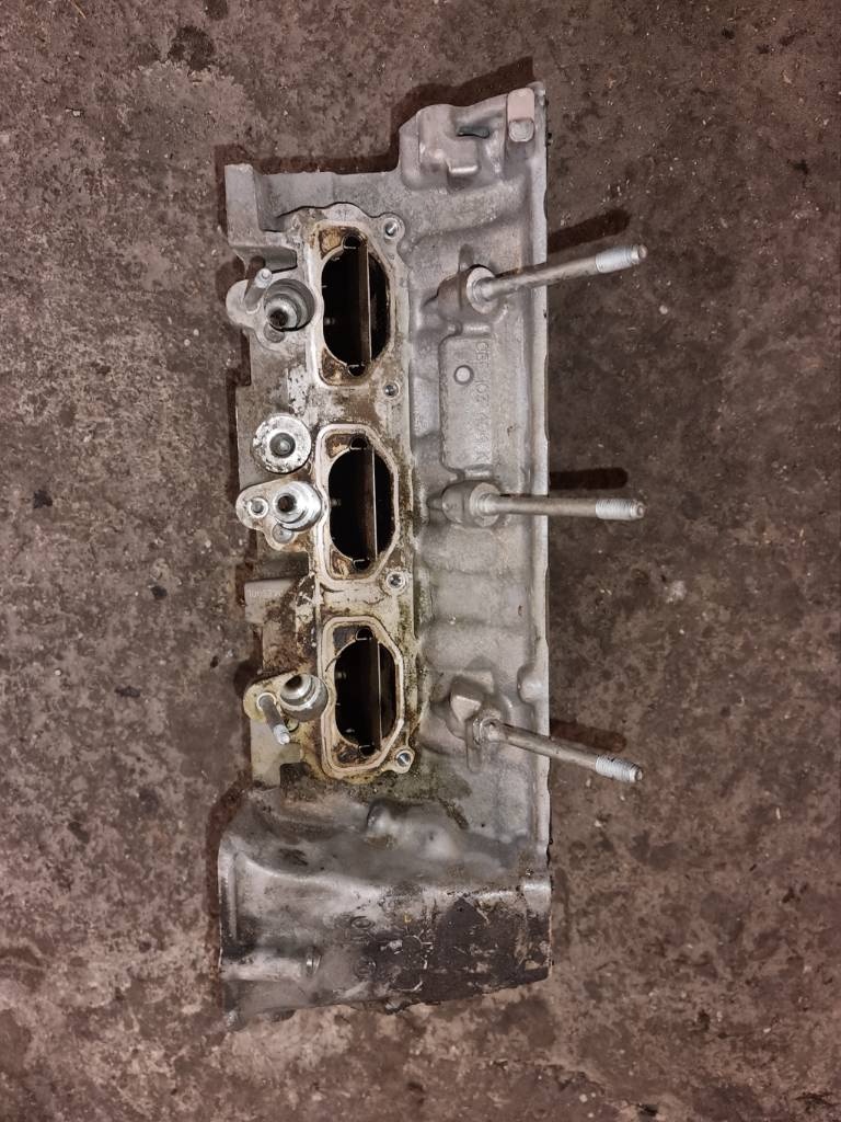HLAVY CGE 3,0 TFSI + VACKY