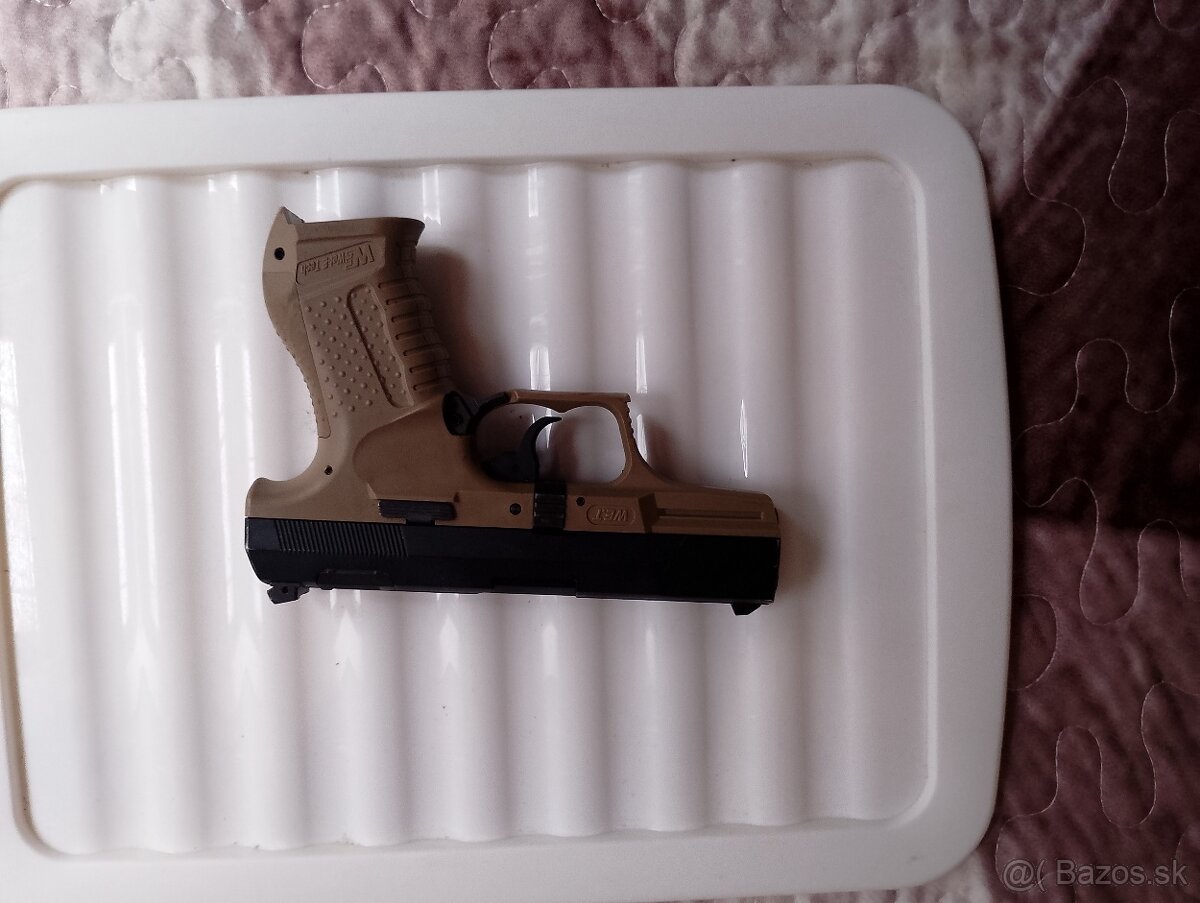 Walther p99 GoW airsoft