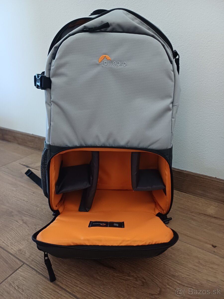 Ruksak lowepro na foťák
