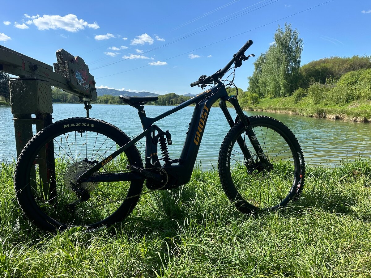 GHOST E-RIOT EN CF PRO 2024
