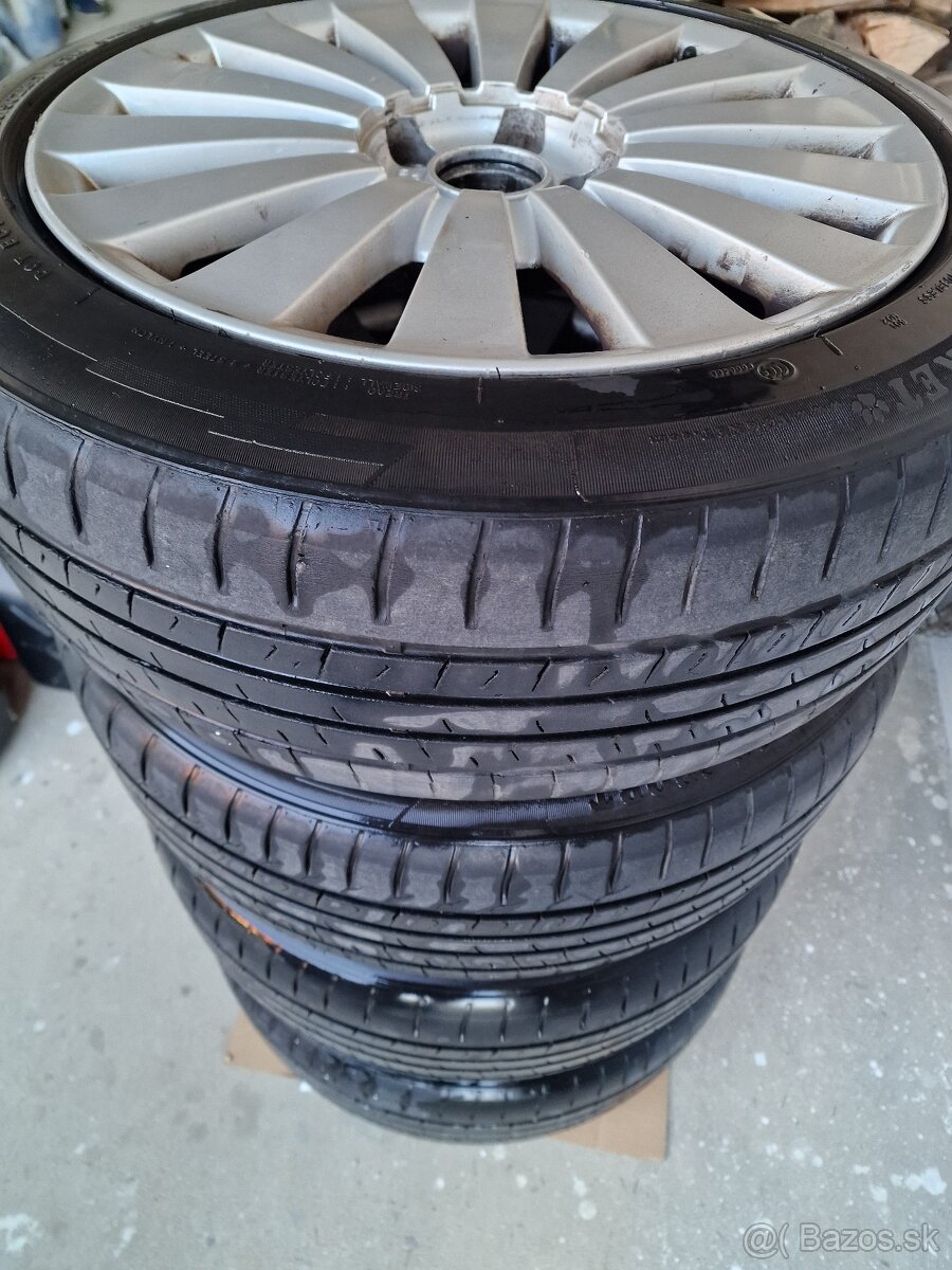 Original 17" Alu disky na VW Passat B6