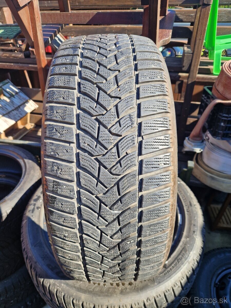 Predám zimné pneu Dunlop 235/45r18