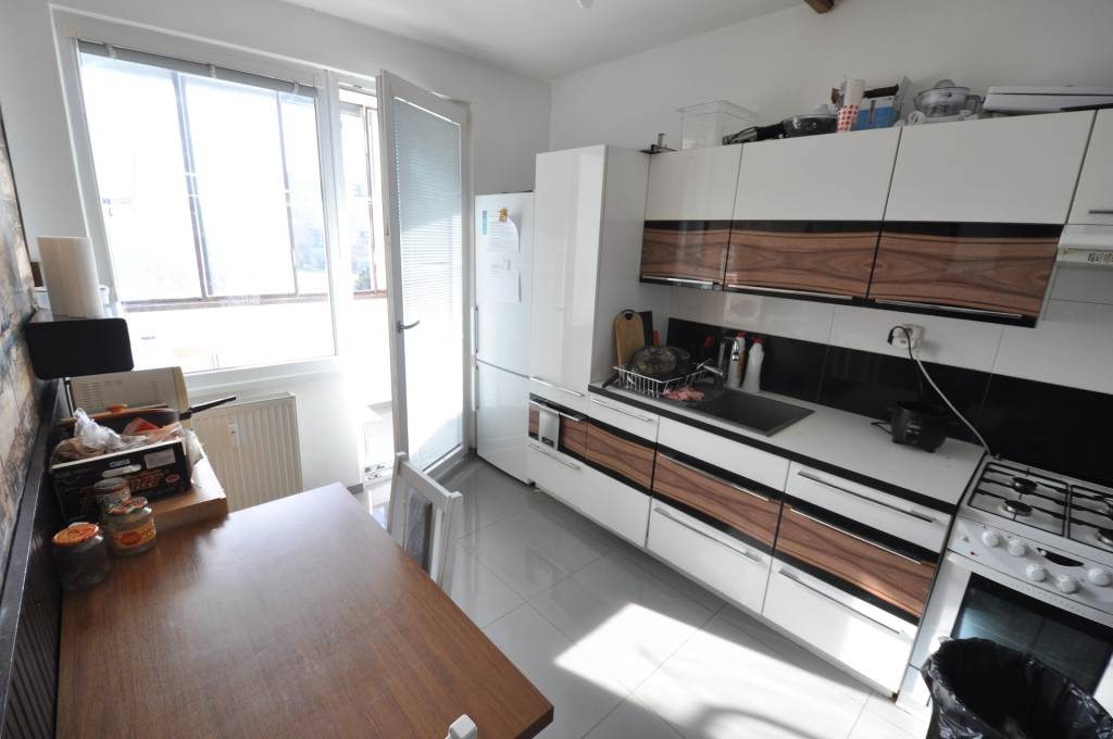 3i byt s veľkým potenciálom v lukratívnej časti Petržalky 65