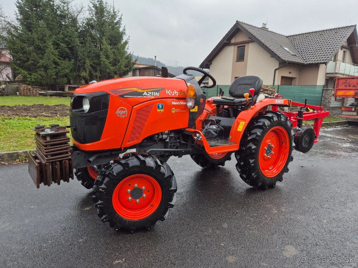 traktor KUBOTA A211N + Závažie a výorávač ČERT