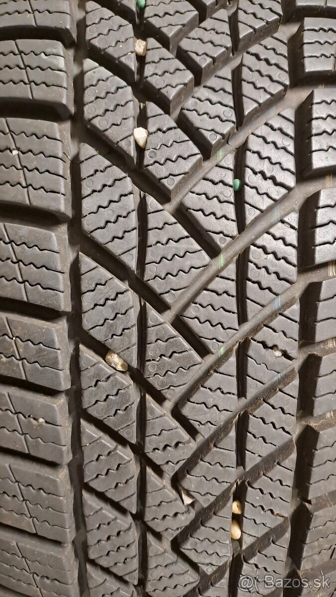 Predám 1ks ako nová zimná 185/65r15-88T Matador