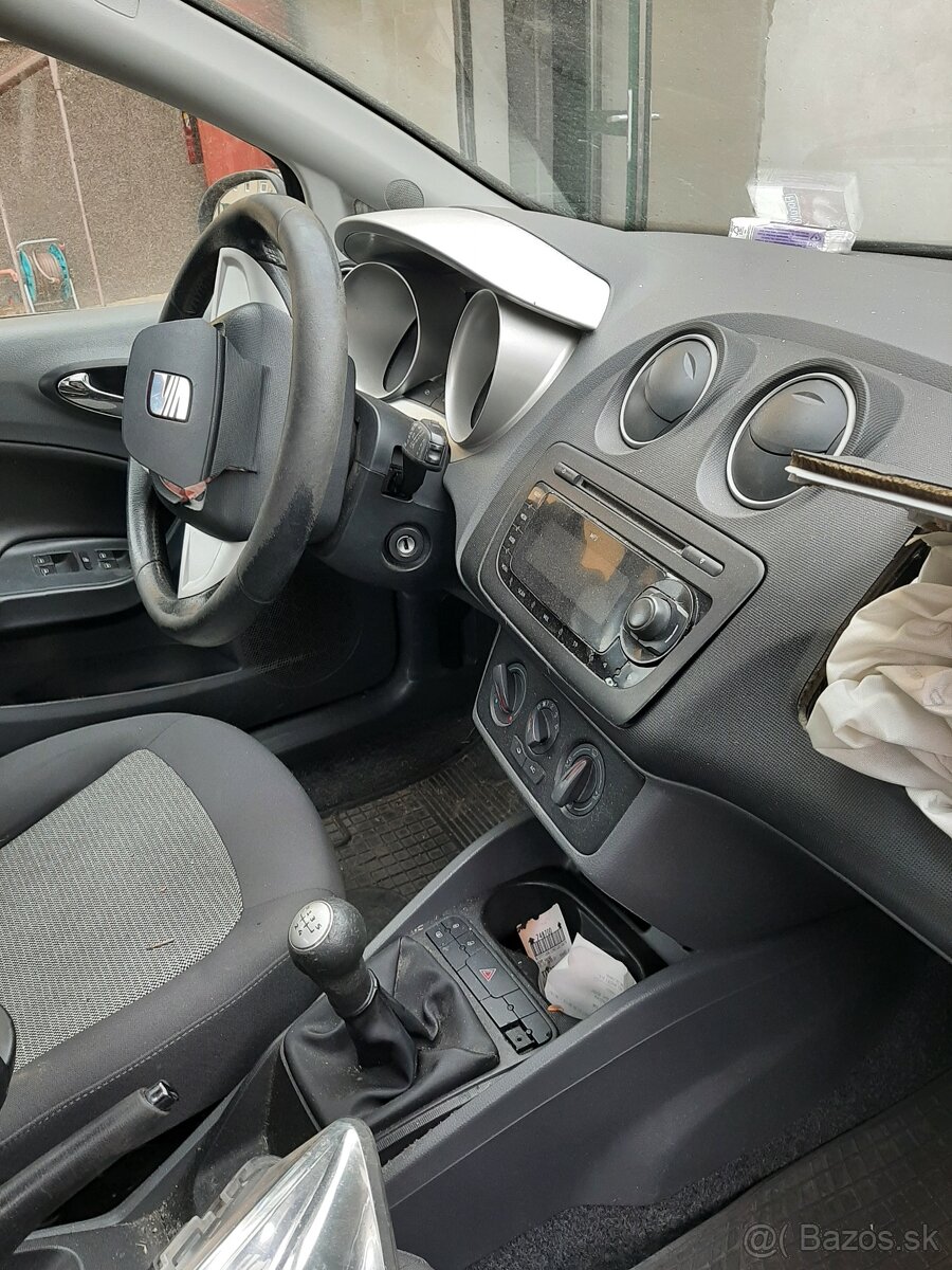 Rozpredám Seat ibiza