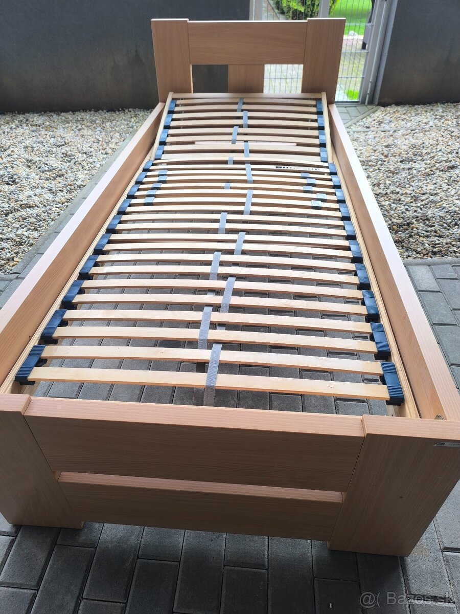 posteľ 94x208cm veľmi kvalitná v demonte aj 2ks