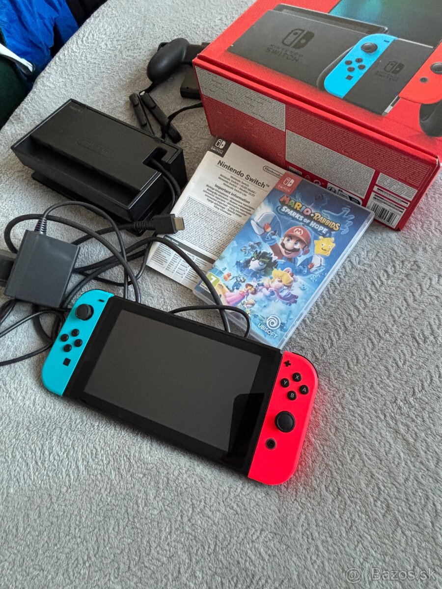 Nintendo SWITCH + Mario