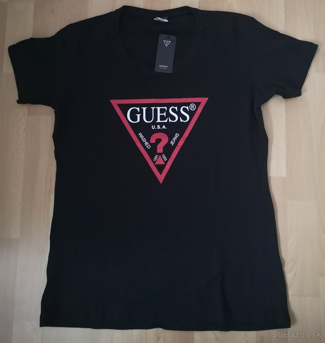 Dámske tričko Guess - čierne