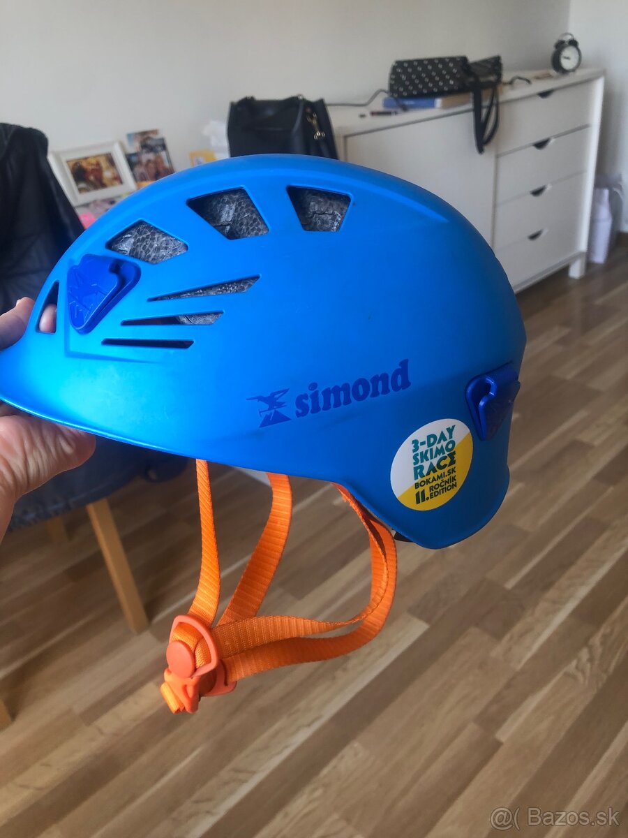 Lezecká prilba Simond
