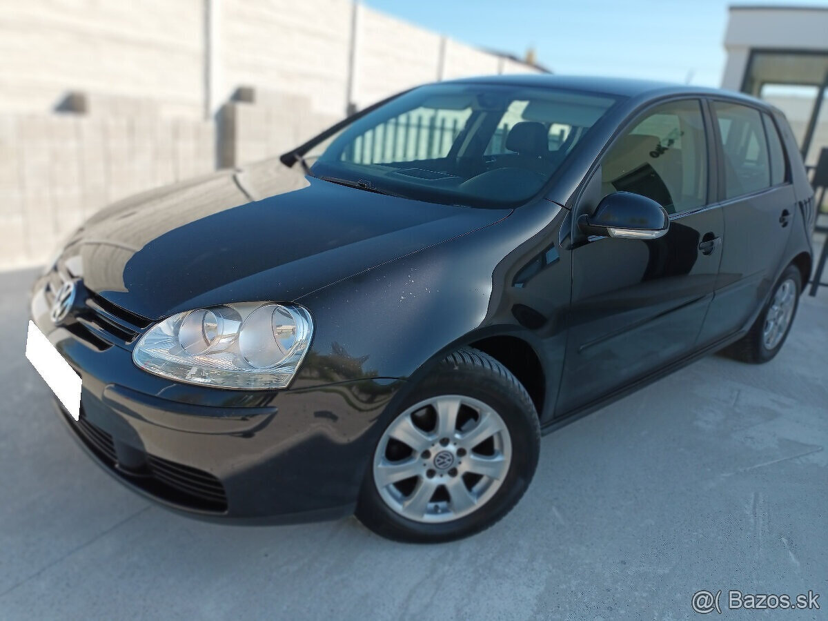 predam Volkswagen golf 5 1.4 16v benz. sportline