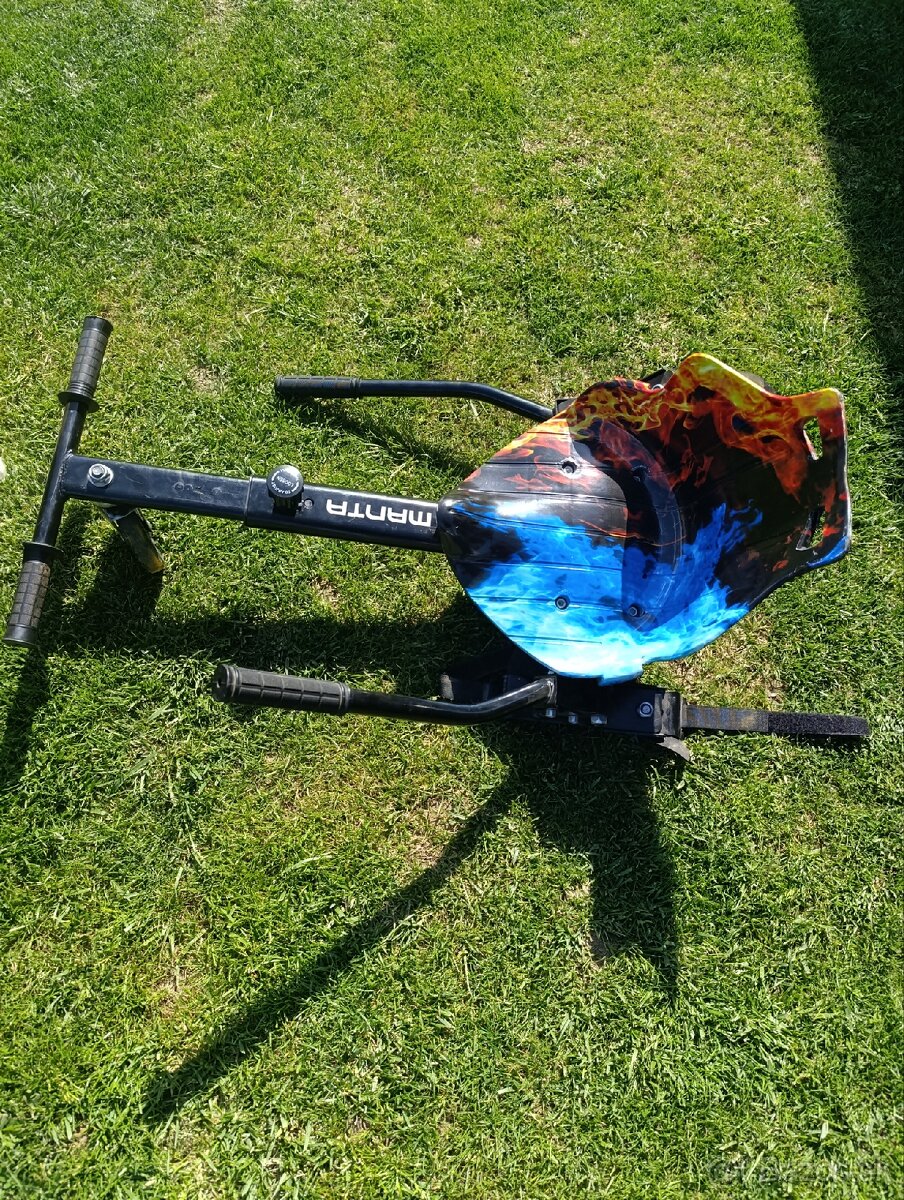 Sedadlo na hoverboard