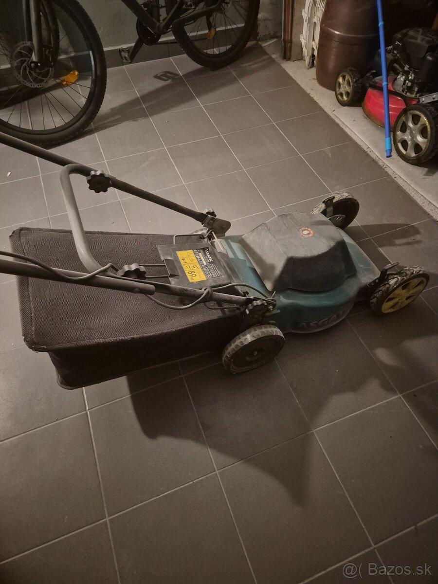 KOSAČKA - elektrická 1500 W