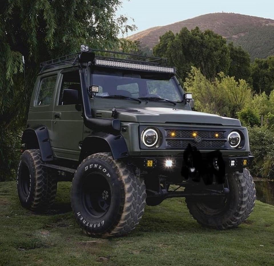Suzuki samurai predné led svetlá 178mm 7'' (angel eyes)