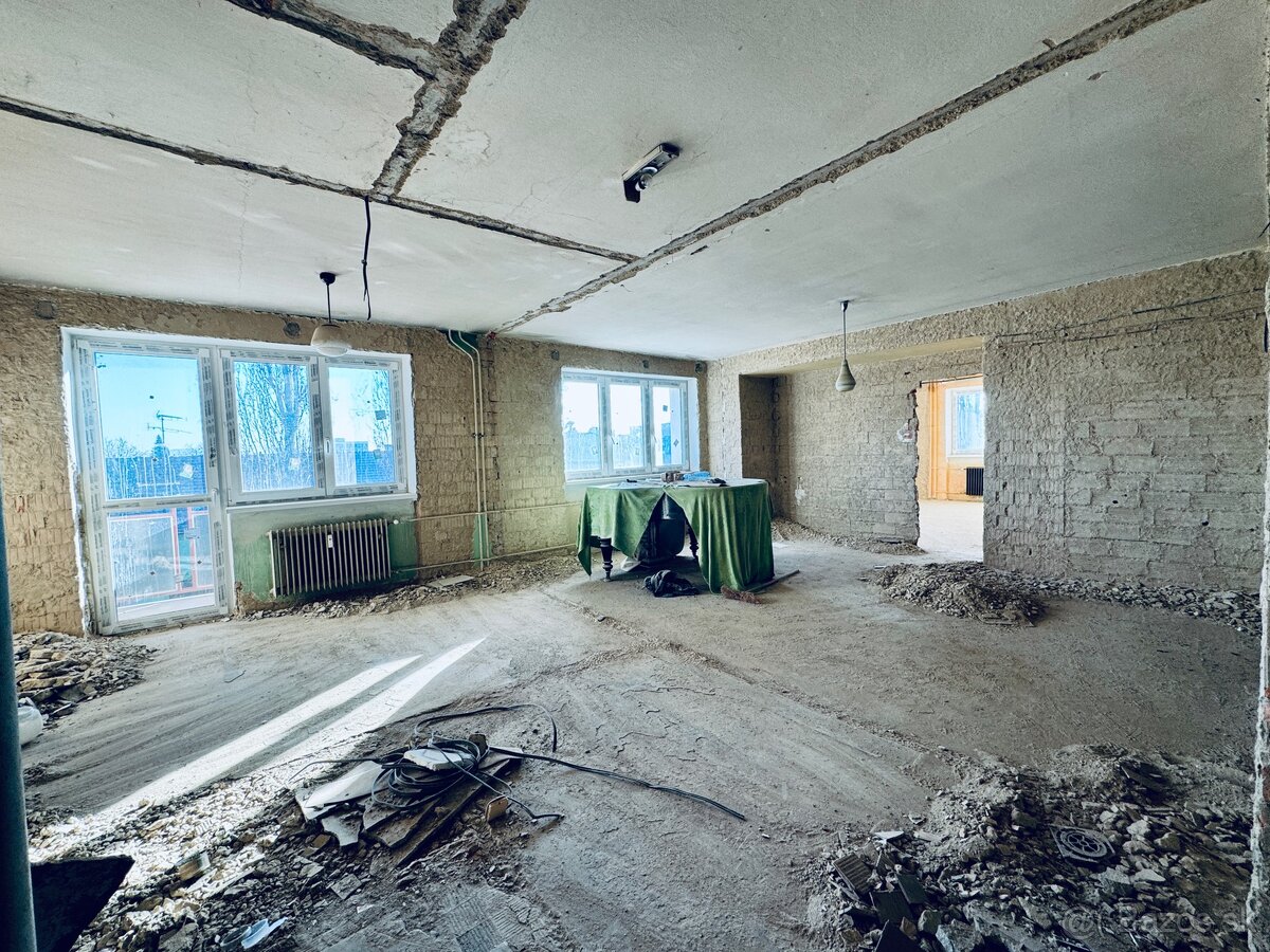 Zateplený Tehlový 3 izb byt, 2x balkón ul Mieru