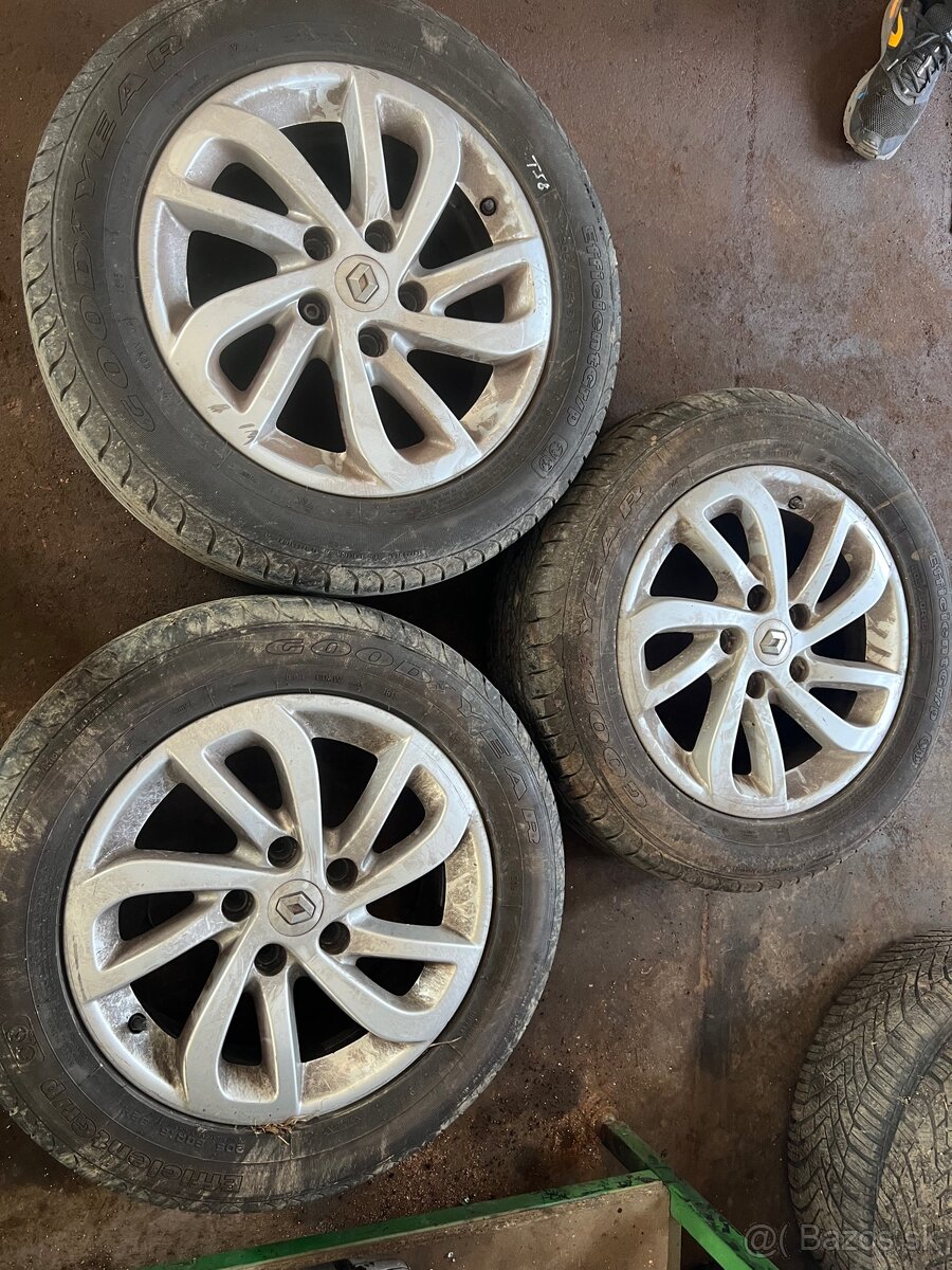 Predám 3ks alu disk originál RENAULT r16