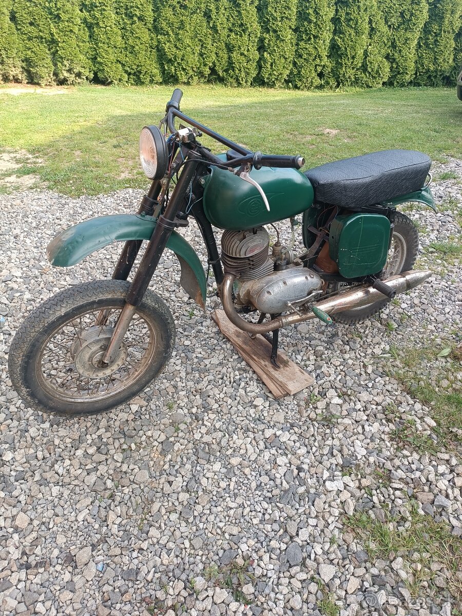 Čz 175