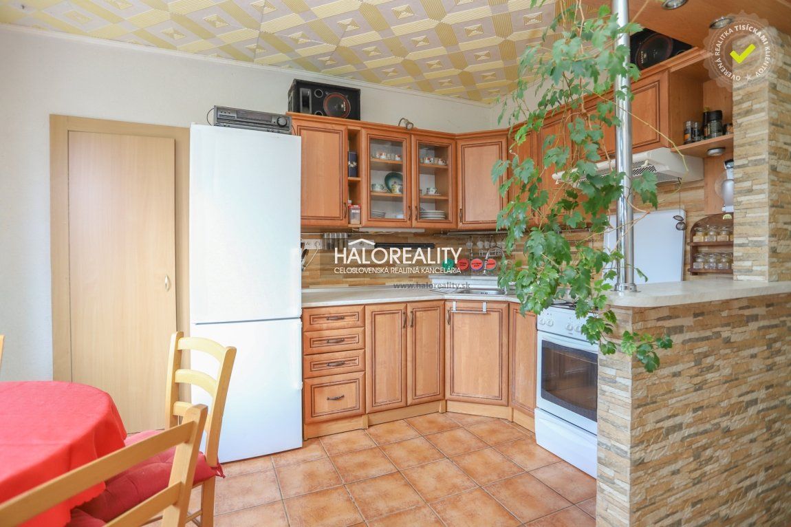 HALO reality - Predaj, štvorizbový byt Bytča, Veľká Bytča -