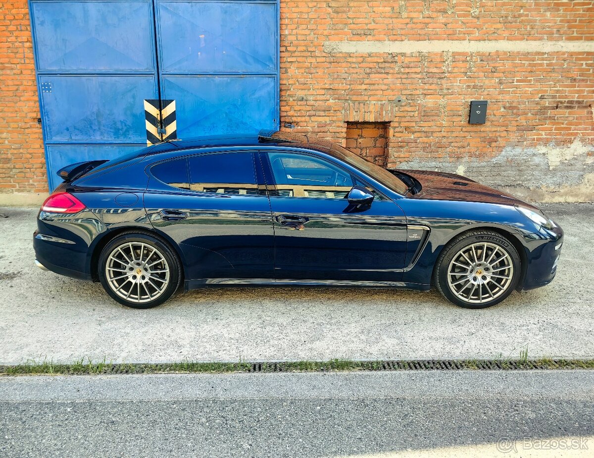 PORSCHE PANAMERA 4 -FACELIFT-SLOVENSKE-JE NADHERNE