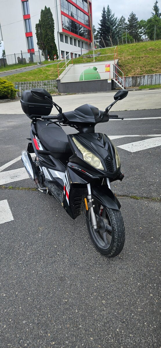 Maxon 125