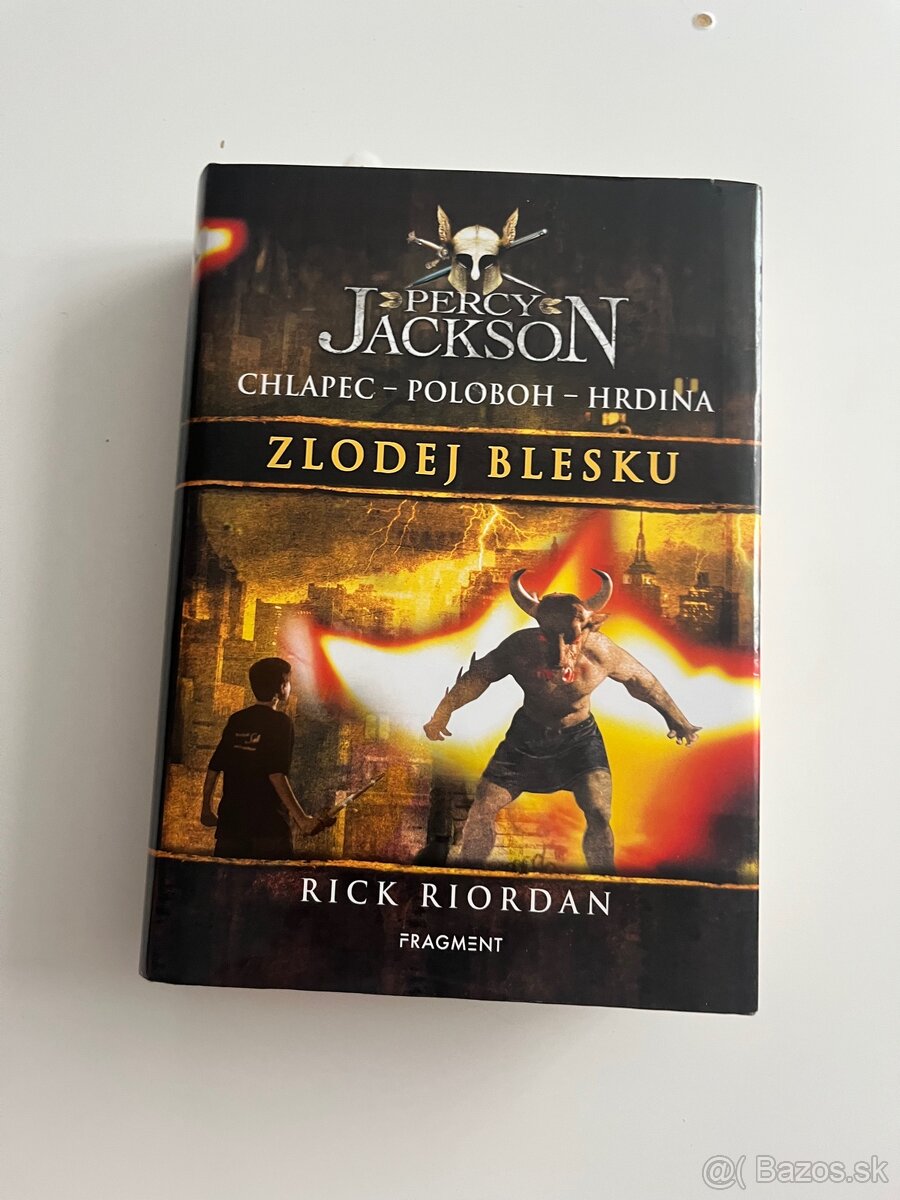 Kniha Percy Jackson Zlodej Blesku